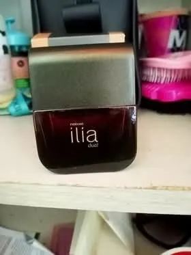 Vendo perfume Natura ília dual