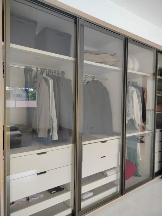 Guarda Roupa MDF com portas de vidro - Foto 3