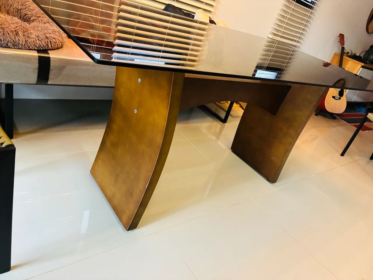 Mesa de jantar de vidro fumê - Foto 2