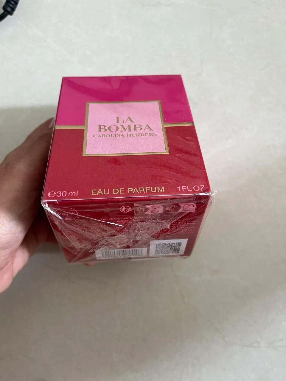 Perfume Carolina Herrera  - Foto 5