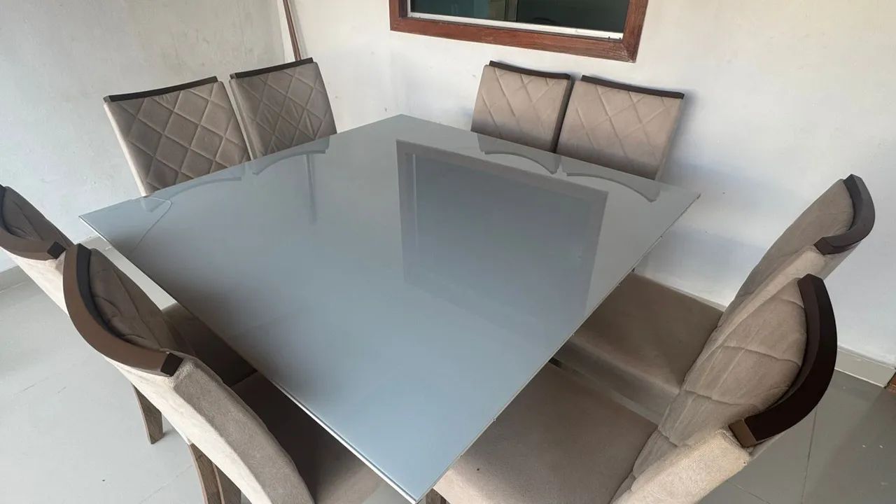 Mesa com cadeiras - Foto 3