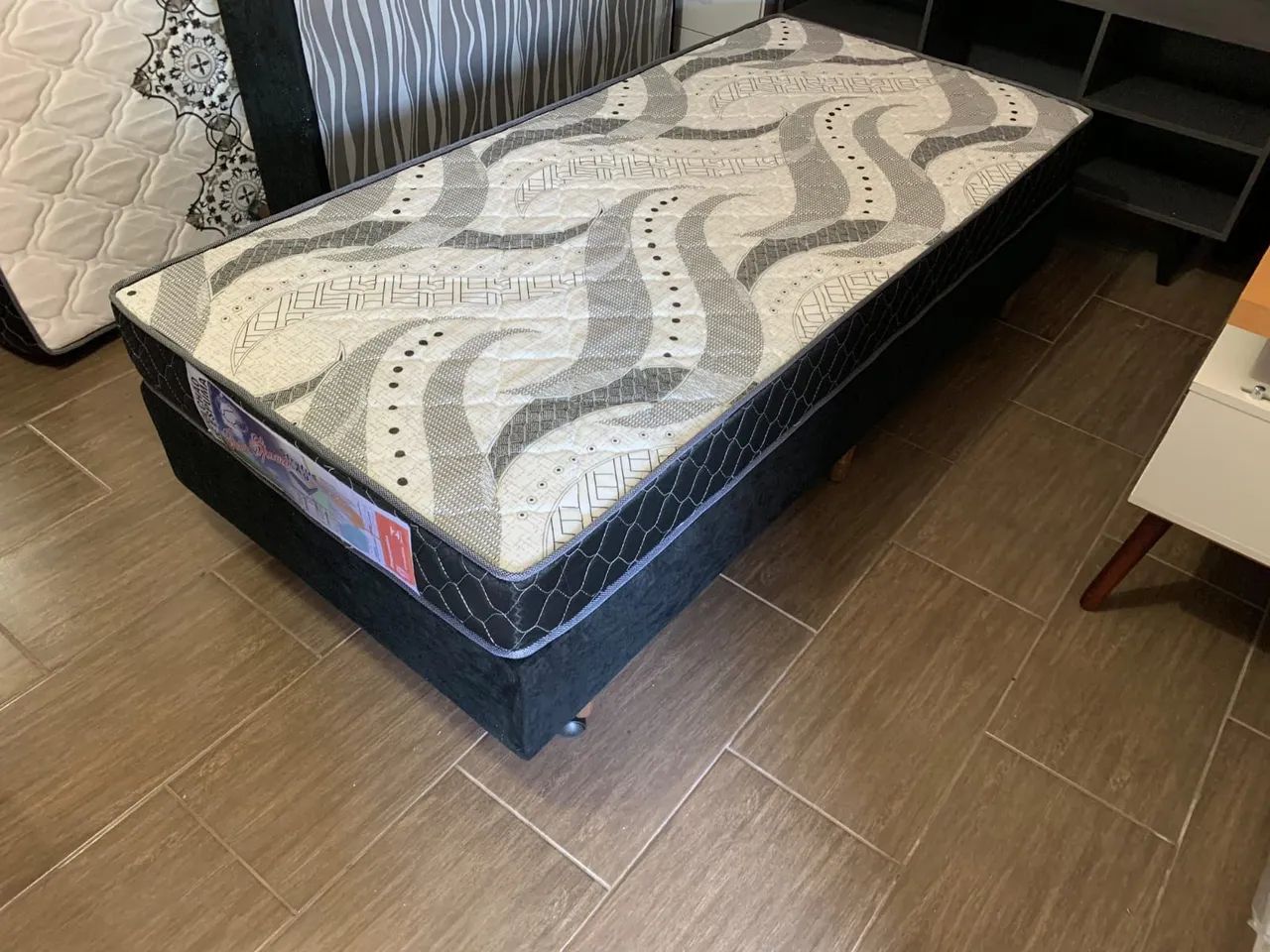 CAMA BOX SOLTEIRO - NOVA / ENTREGAMOS  - Foto 4