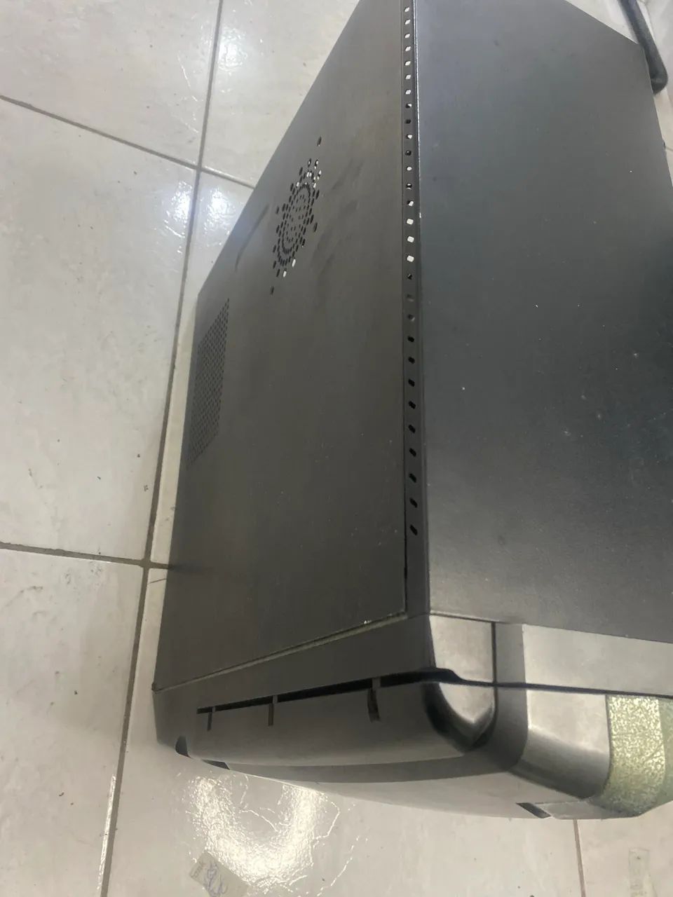 GABINETE BLACK COM FONTE DE 200W - Foto 3