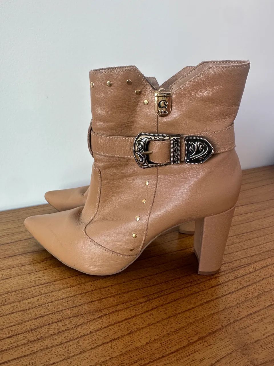 Bota de couro Carmen steffens - Foto 3