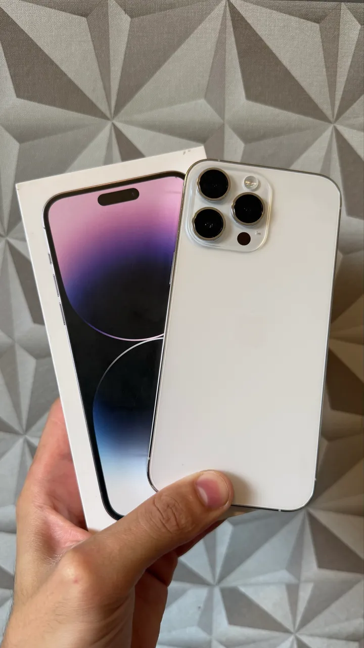 IPhone 14 Pro Max 256GB Silver - semi novo - Celulares e