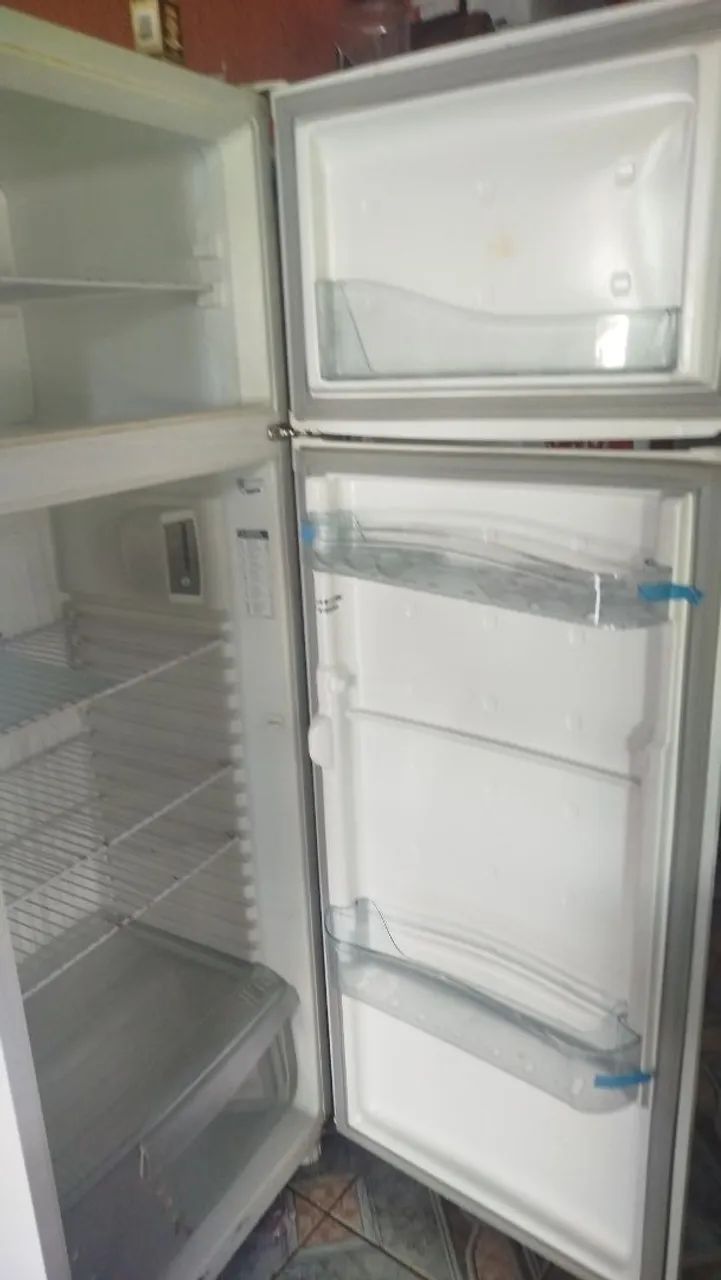 GELADEIRA DUPLEX