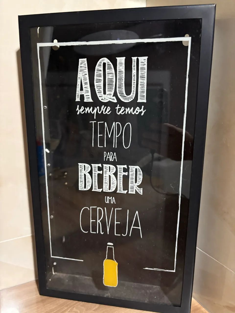 Porta rolhas e tampas 