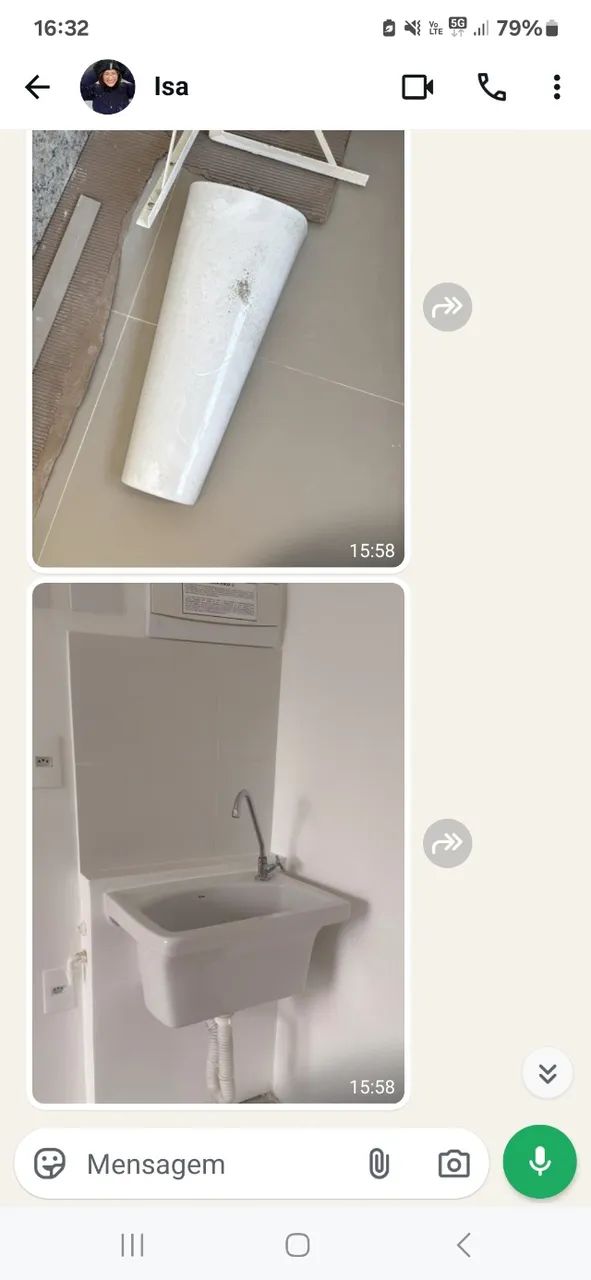 Pias de banheiro e tanque