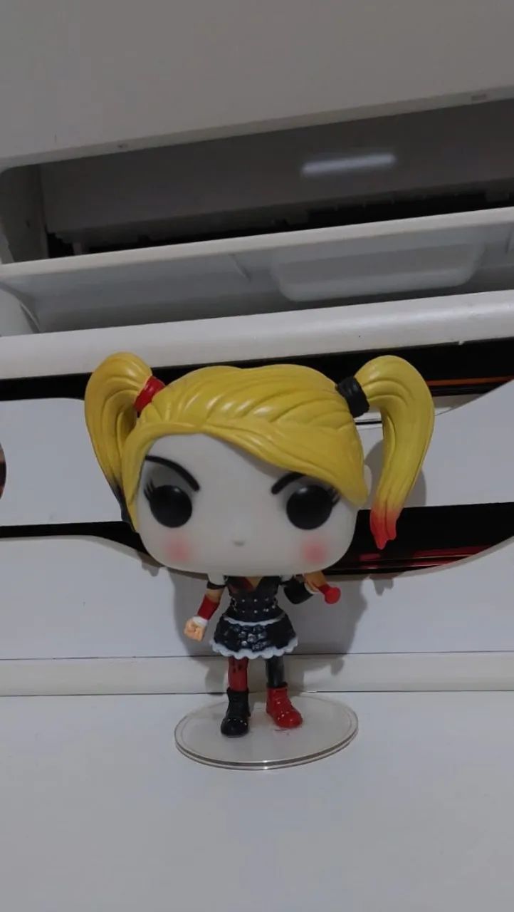 Funko Batman: Arkham Knight - Harley Quinn Pop! 72  - Foto 2