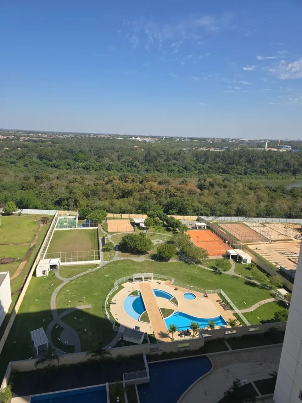 Edificio Cond Jardim Beira Rio  78 m² 3 quartos sendo 01 suite com planejados e ar condici - Foto 4