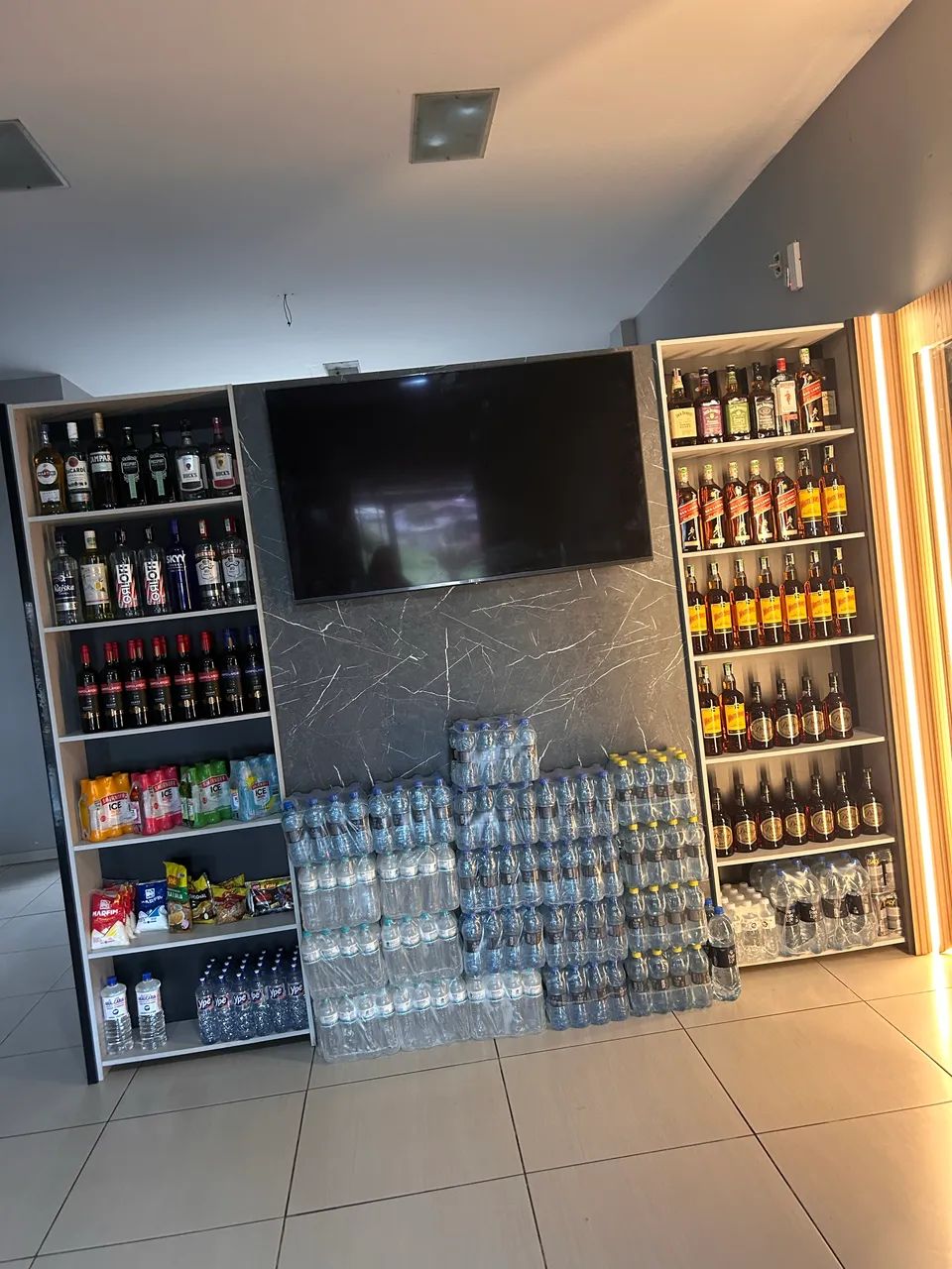 VENDE-SE CONVENIÊNCIA DE BEBIDAS COMPLETA  - Foto 4