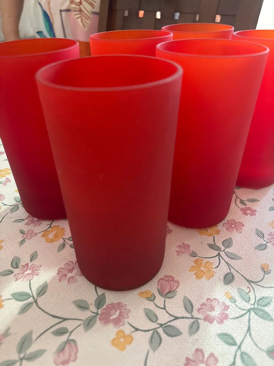 Copos de vidro vermelho - Foto 2