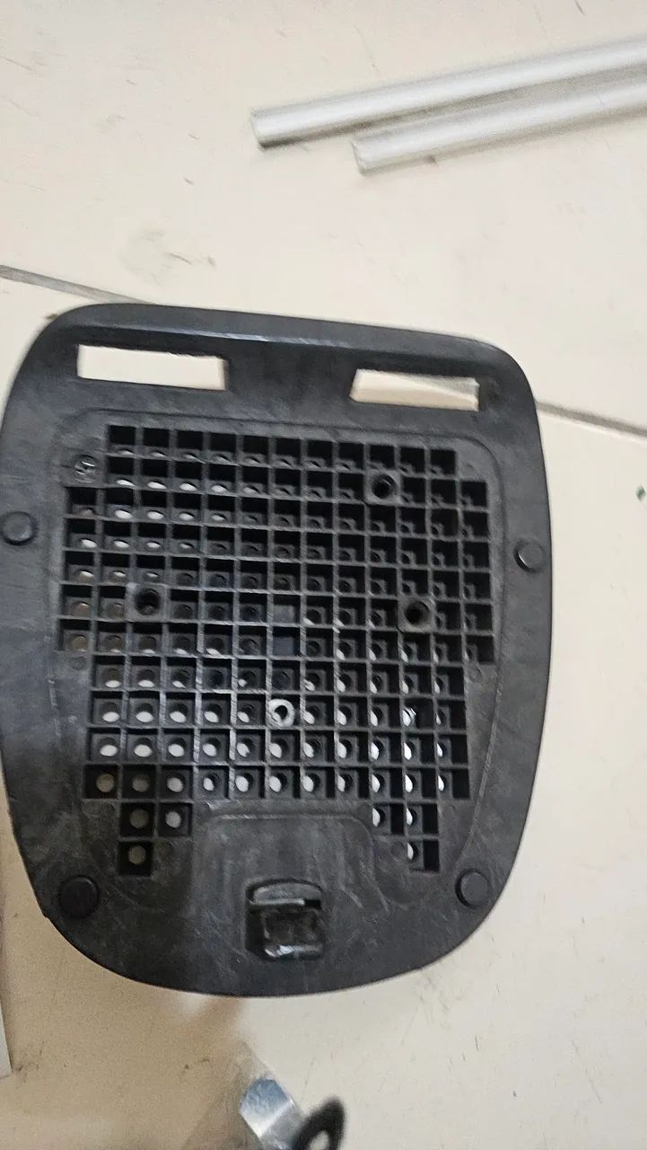 Suporte para bau de moto - Foto 3