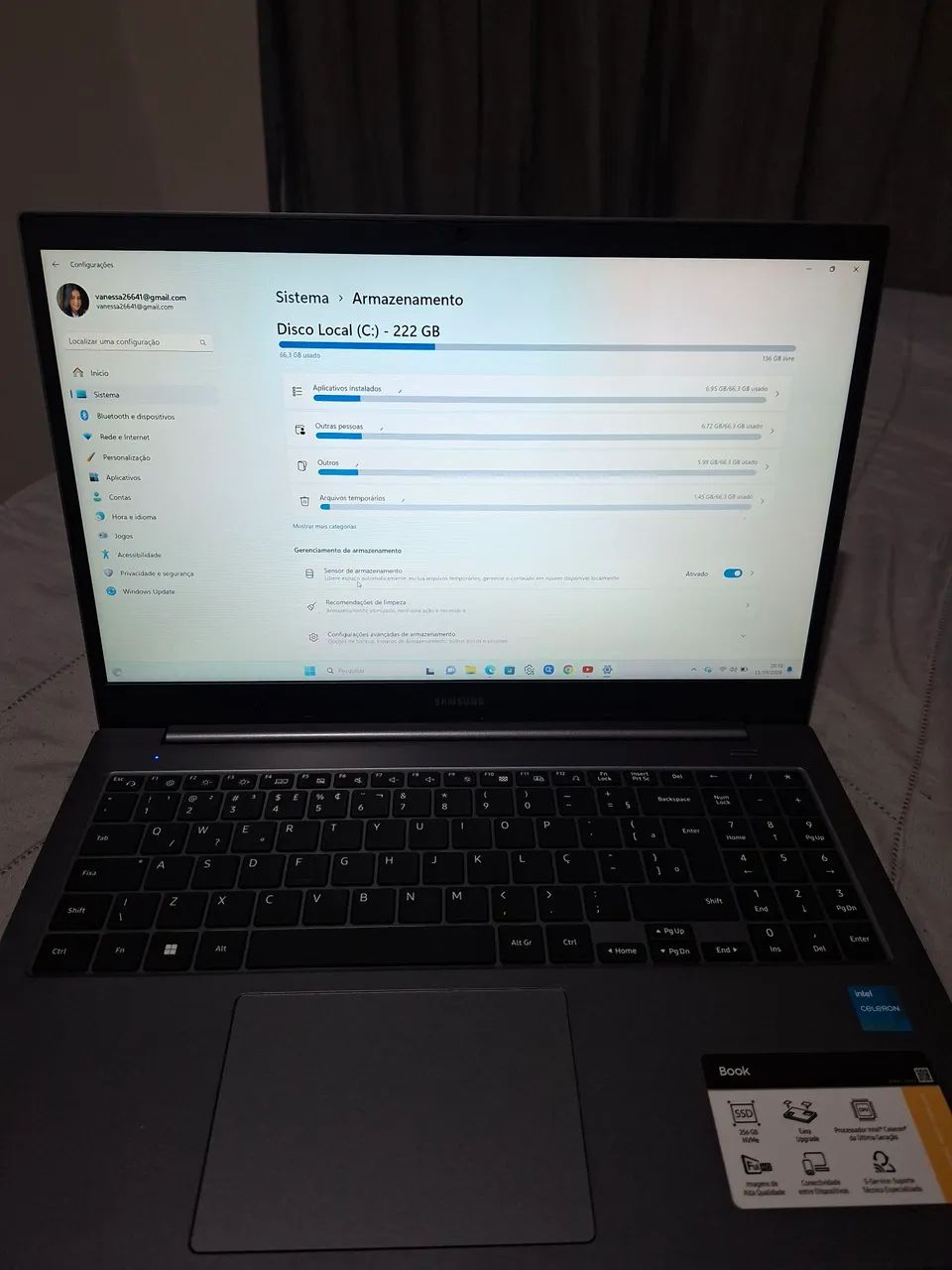 Notebook novo, passa cartão 