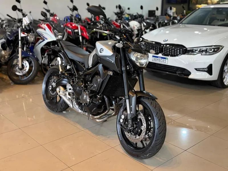 YAMAHA MT09 ABS 2017 - Foto 2