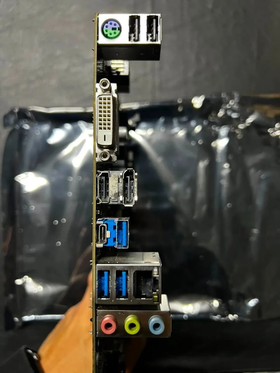 Gigabyte B560M DS3H V2 LGA1200 DDR4 com Defeito | Sucata - Foto 2
