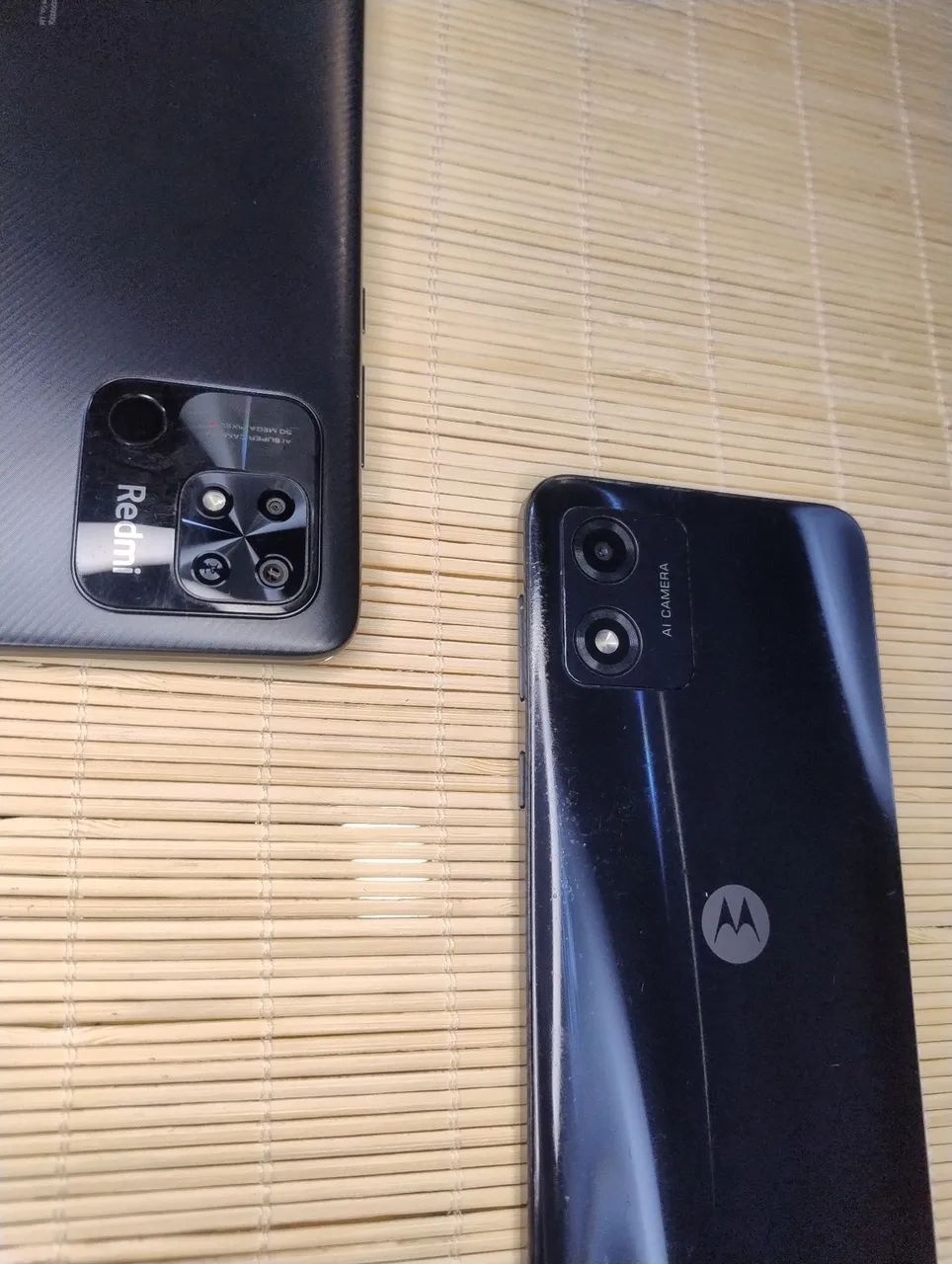 Vendo dois celulares 