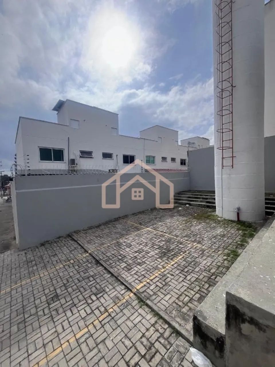 ALUGO SALA COMERCIAL NO BAIRRO PARQUE POTIRA - Foto 2