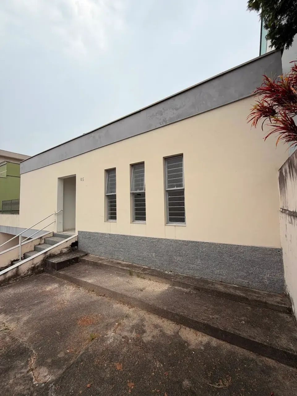 Casa Térrea Comercial no Centro de São Roque! - Foto 2