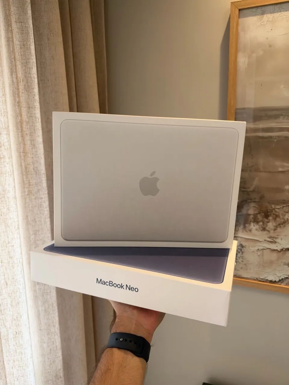 MacBook Neo 8/256Gb - Prata, Azul e Rosa (lacrado)