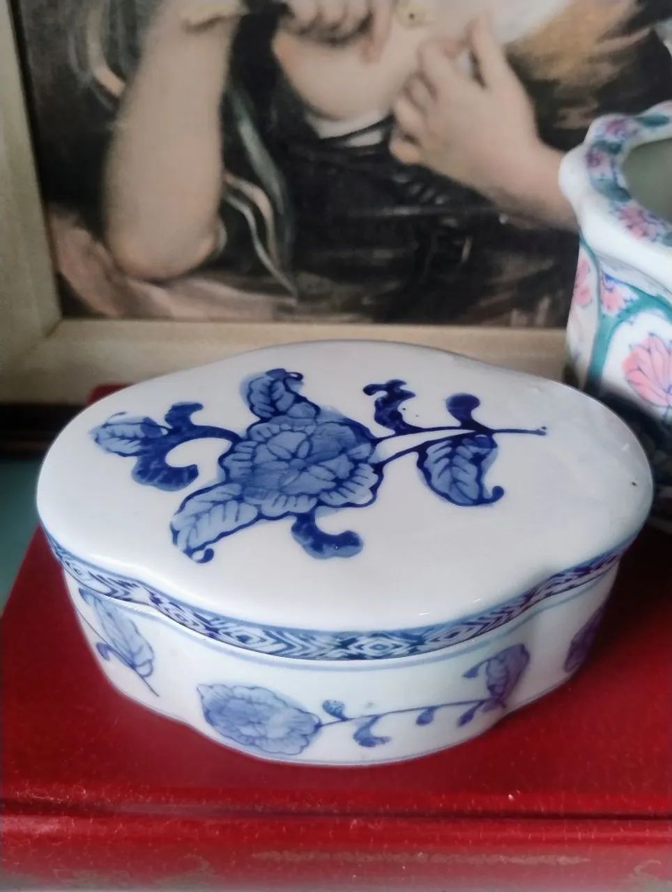 Caixa de porcelana padrão azul borrão  - Foto 2