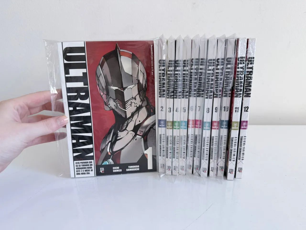ULTRAMAN VOLUMES 1 AO 12 - Livros e revistas - Centro, Criciúma