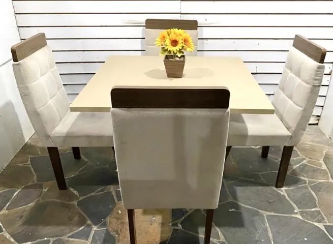Mesa tampo Mdf 1x1m bege com 4 cadeiras suede bege - Foto 3