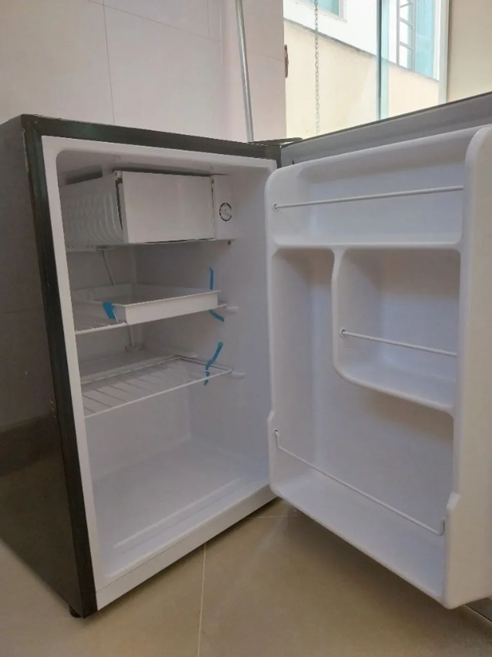 Frigobar Philco 68l