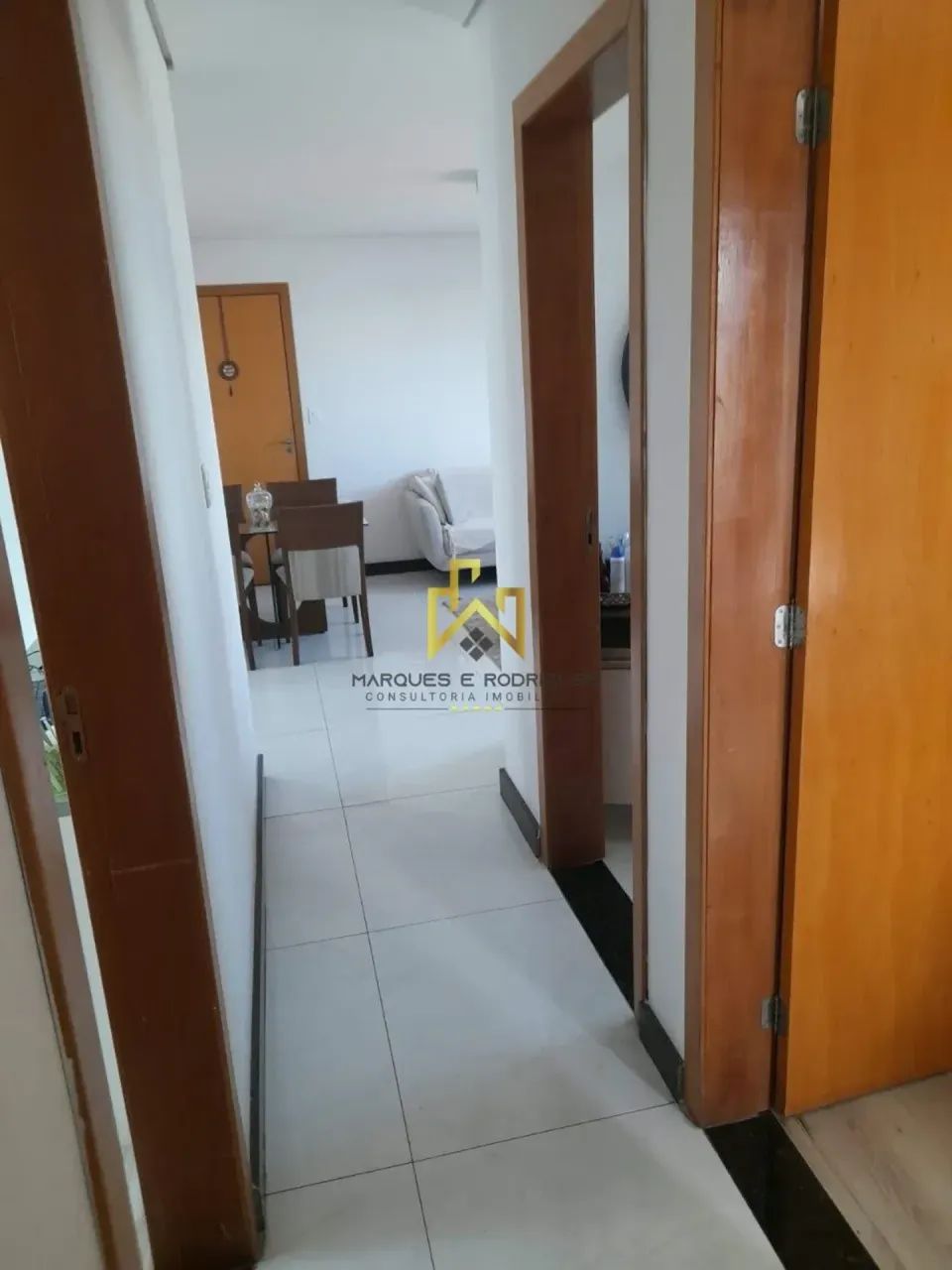 Lindo Apartamento de 3 Quartos com Suíte - 107 m² - Foto 3