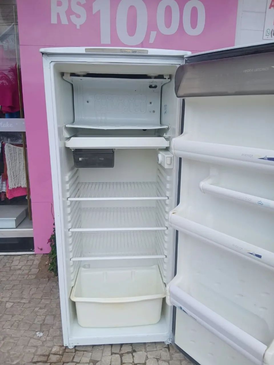 Geladeira 599.00 - Foto 2