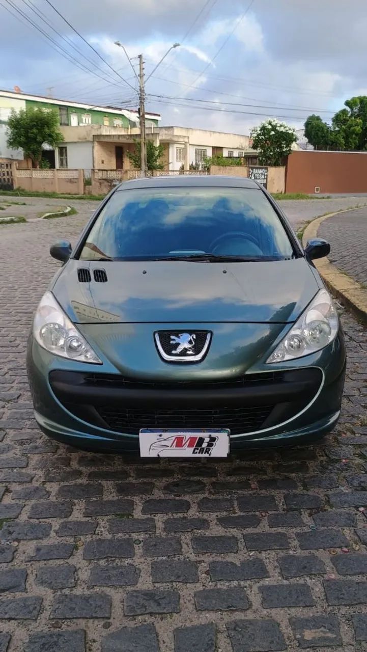 Peugeot 207 207 Sedan Passion XR 1.4 Flex 8V 4p 2011
