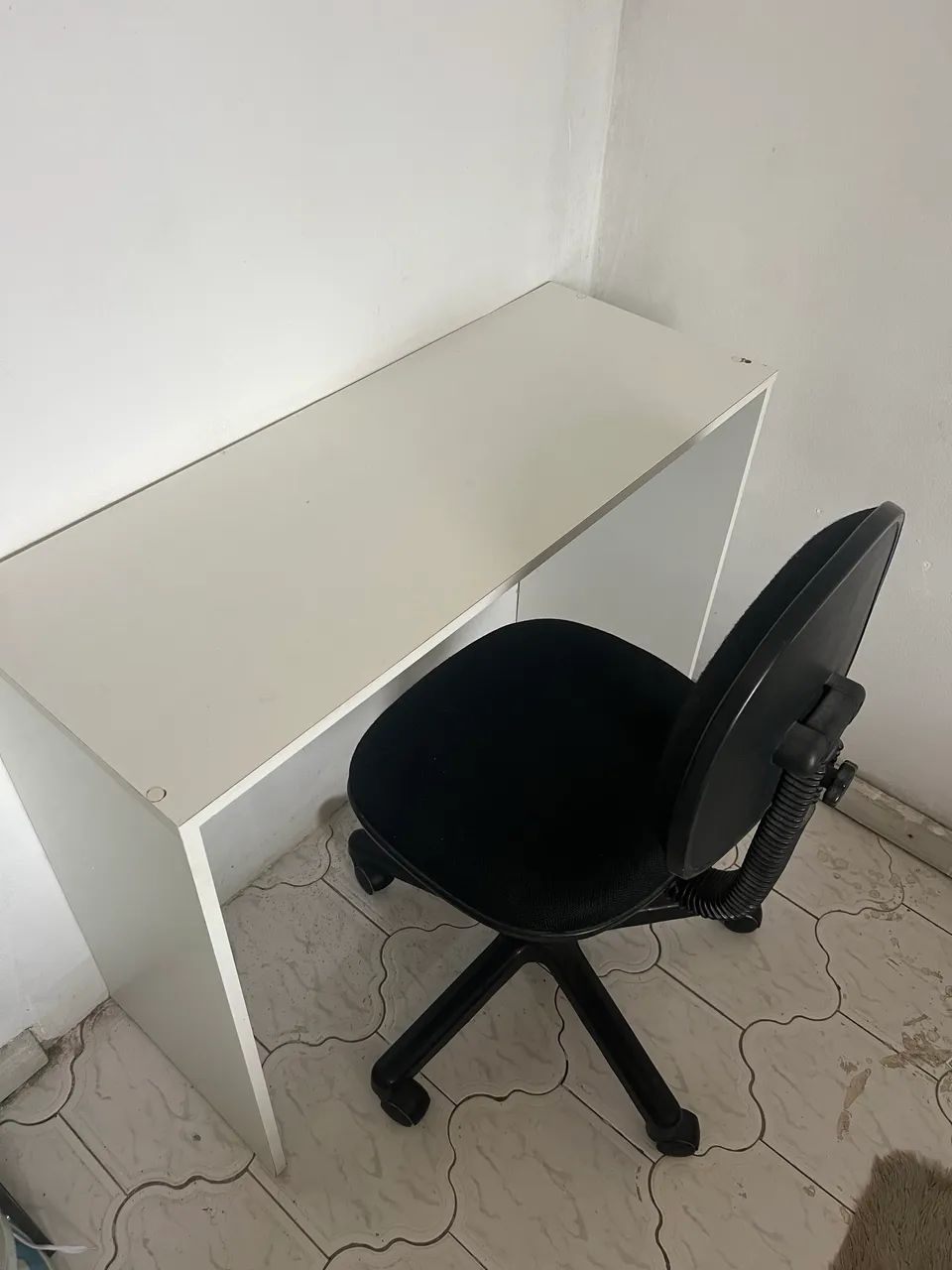 Mesa de computador e cadeira - Foto 2