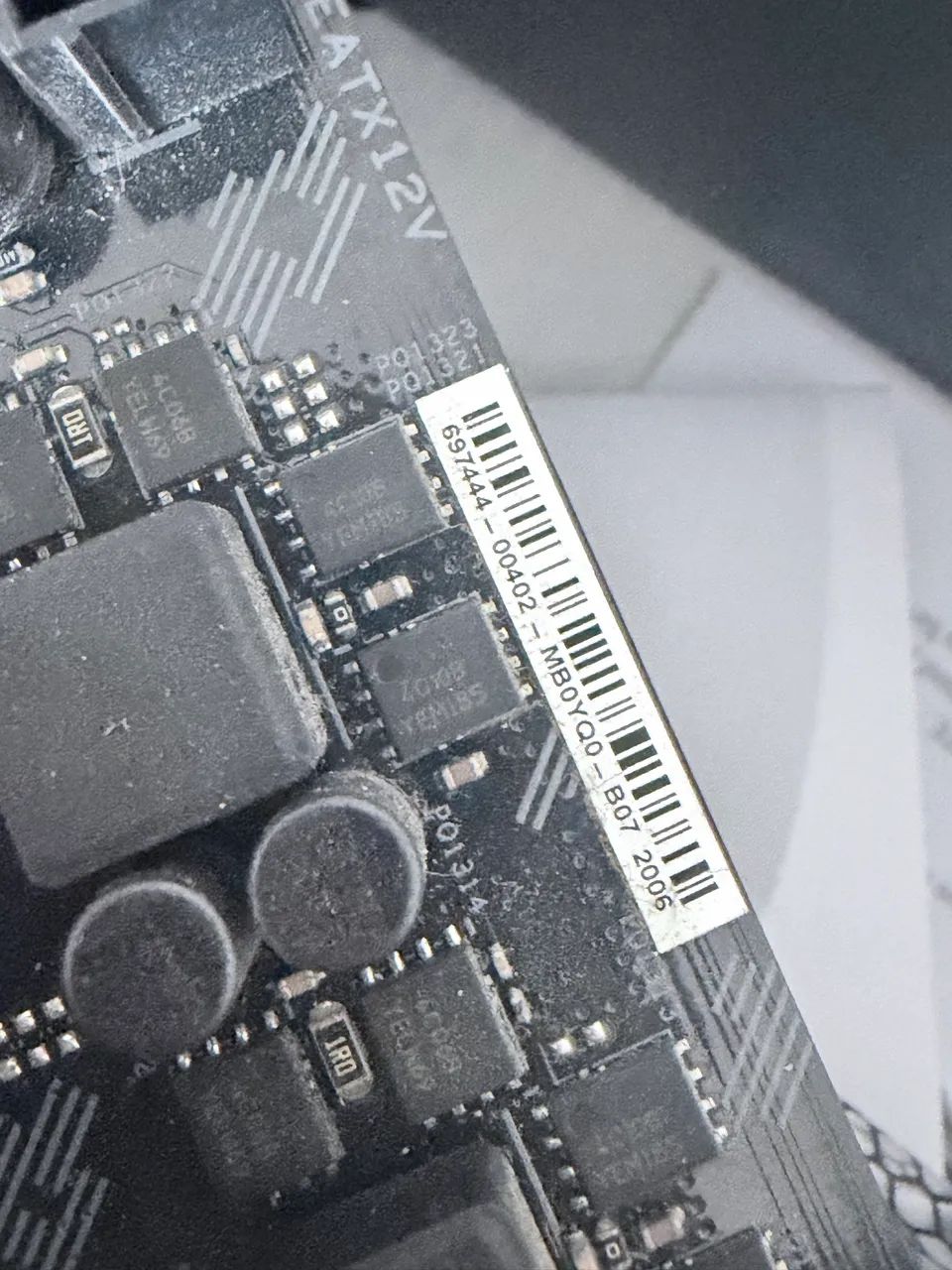 placa-mãe ASUS TUF B450M-PLUS GAMING - Foto 5