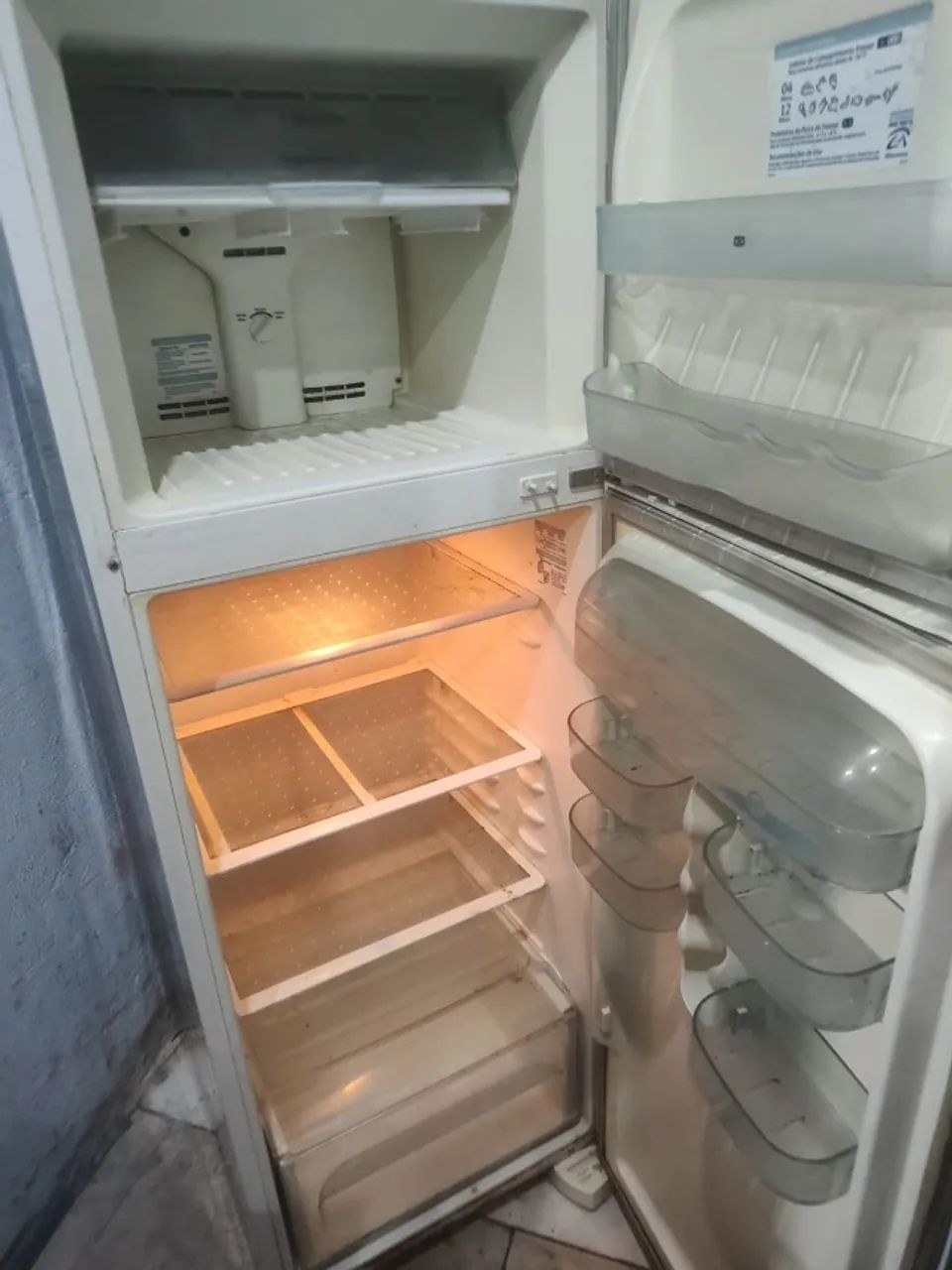 Geladeira Eletrolux  - Foto 2