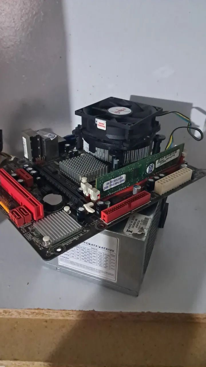 KIT PLACA MÃE + FONTE 200W - Foto 3