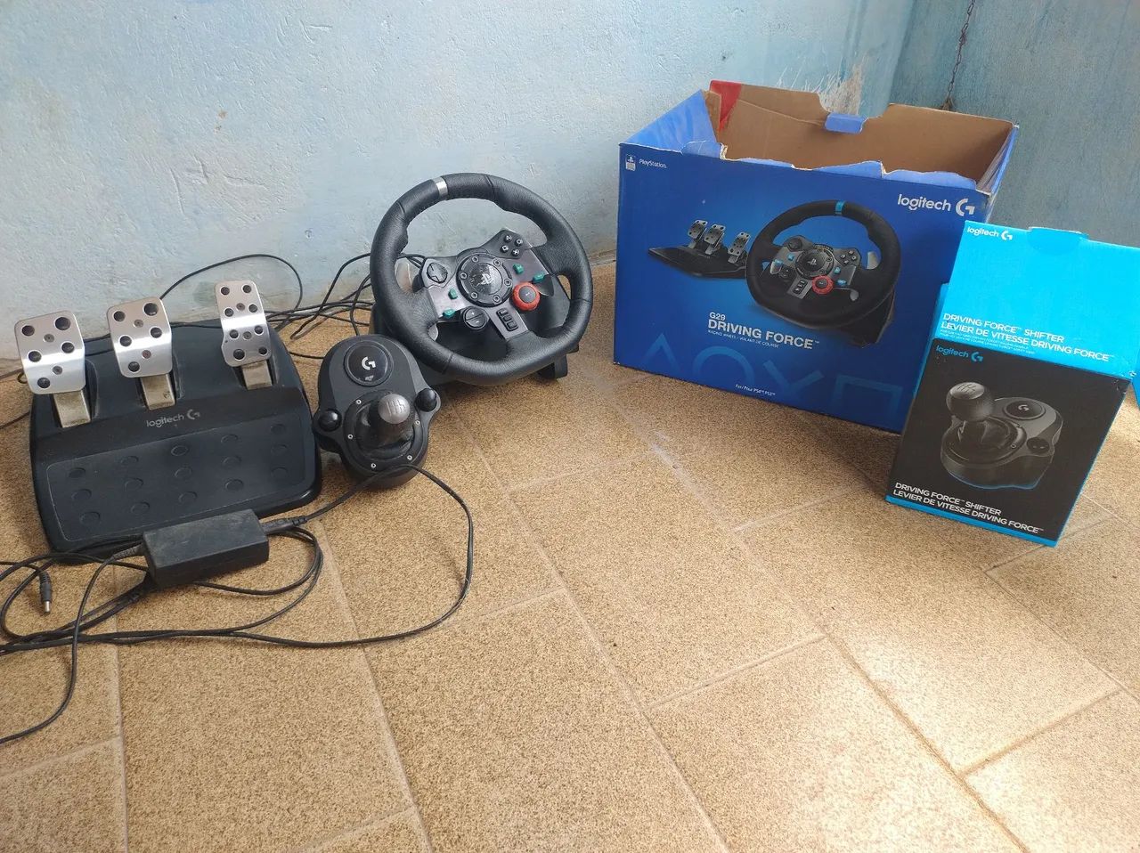 Vendo volante g29 completo muito Bom!! - Foto 6