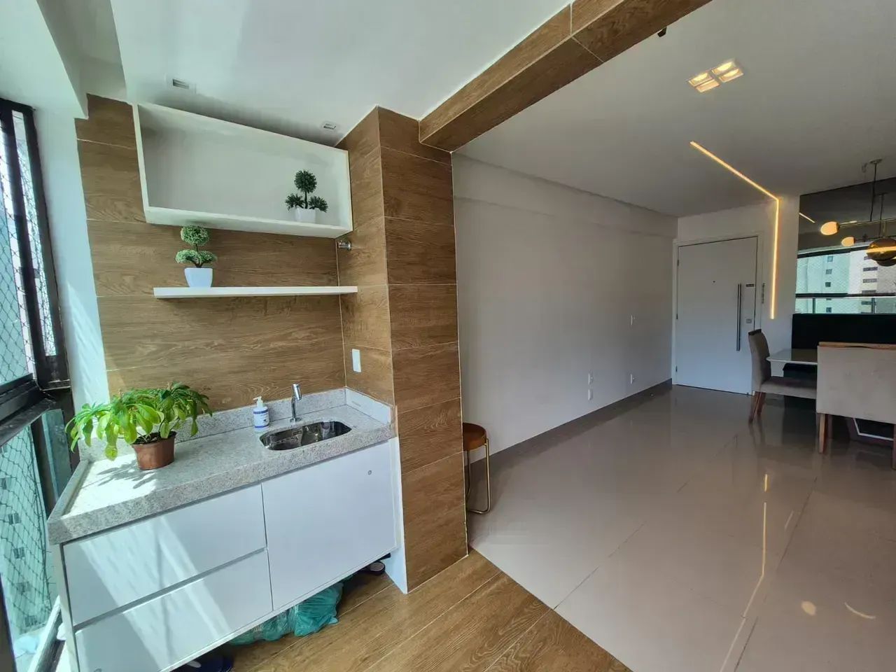 PORTEIRA FECHADA COM LUXO EM CONFORTO E BOA VIAGEM - MD - Foto 4