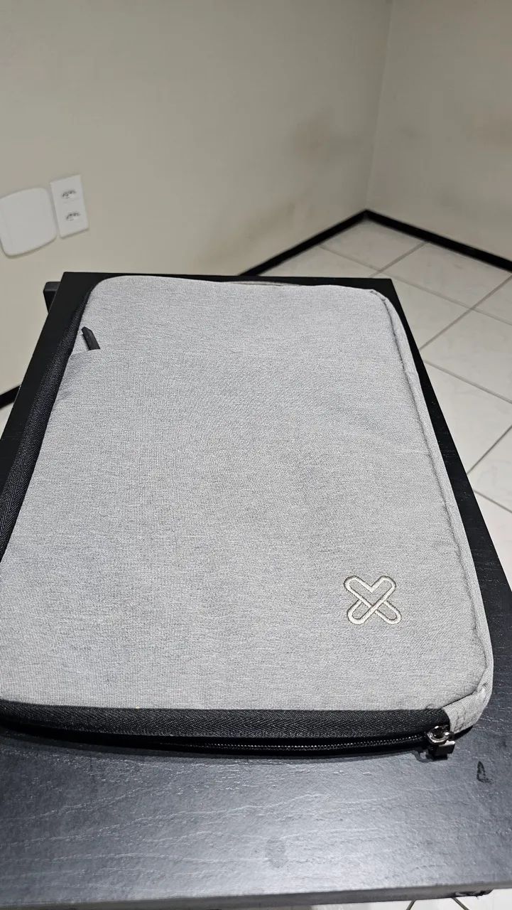Capa para Notebook Klipxtreme 15.6" KNS-420GR Cinza Claro  - Foto 3