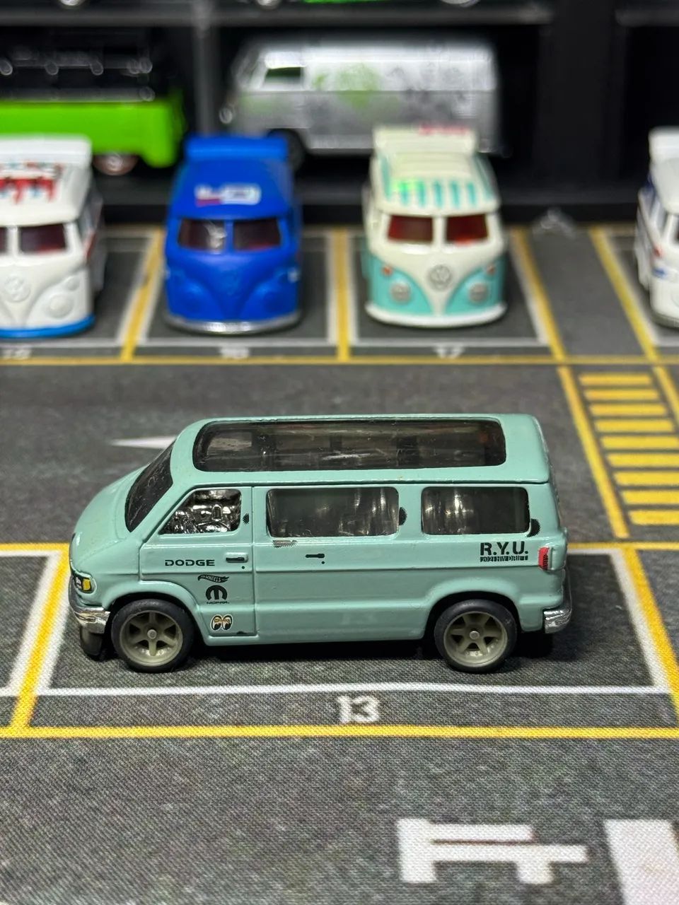 Lote Dodge Van - Hotwheels  - Foto 5