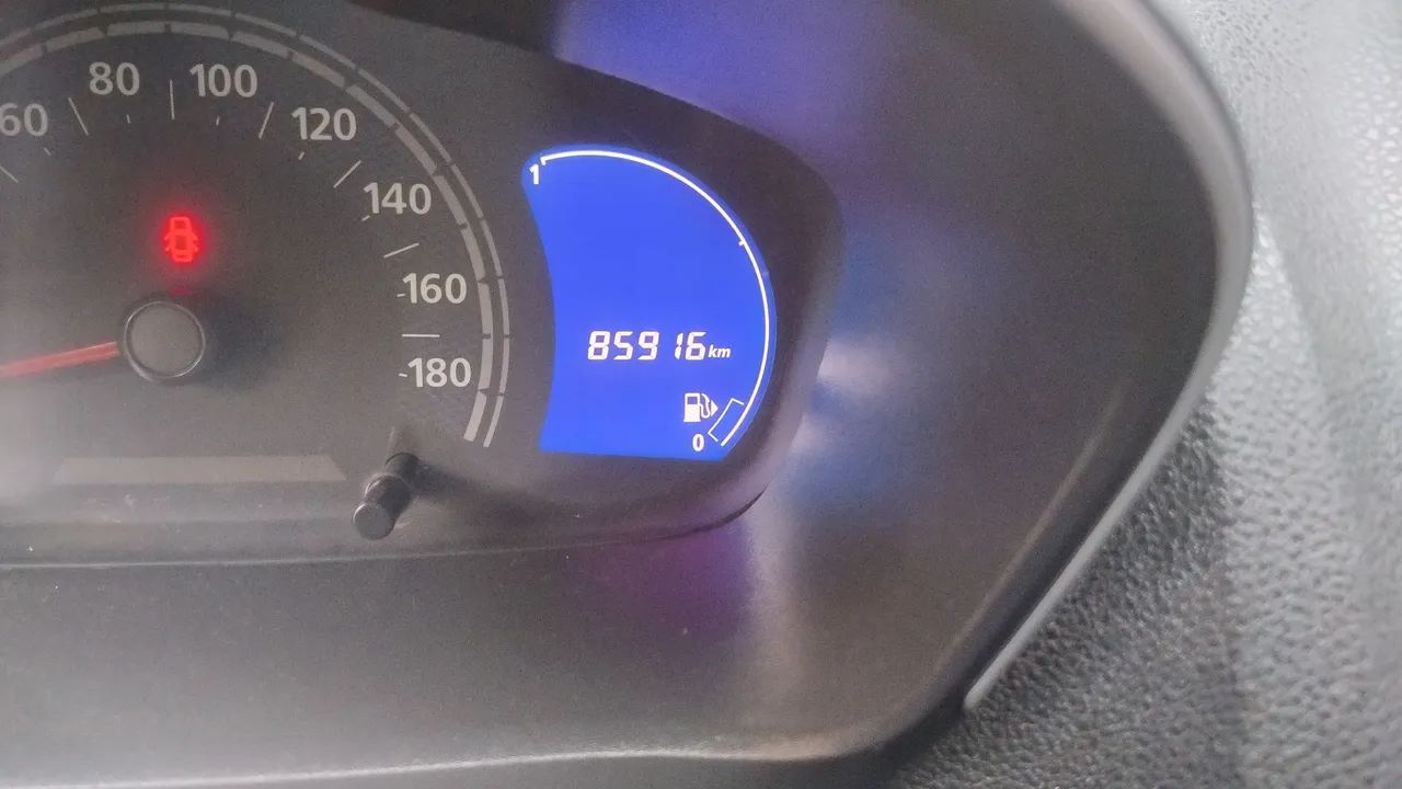 Renault Kwid Life 1.0 Flex 12V 5P Mec. 2019 - Foto 5