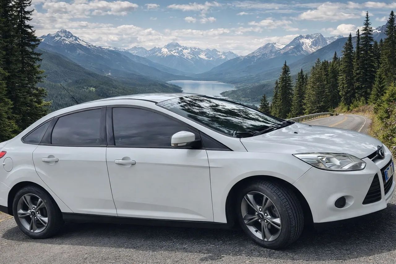 Ford Focus Focus Sedan 2.0 16V/2.0 16V Flex 4p Aut. 2015