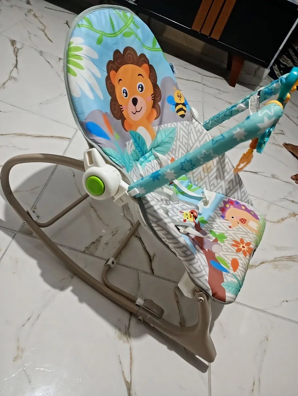 Cadeirinha de balanço para bebê  - Foto 4