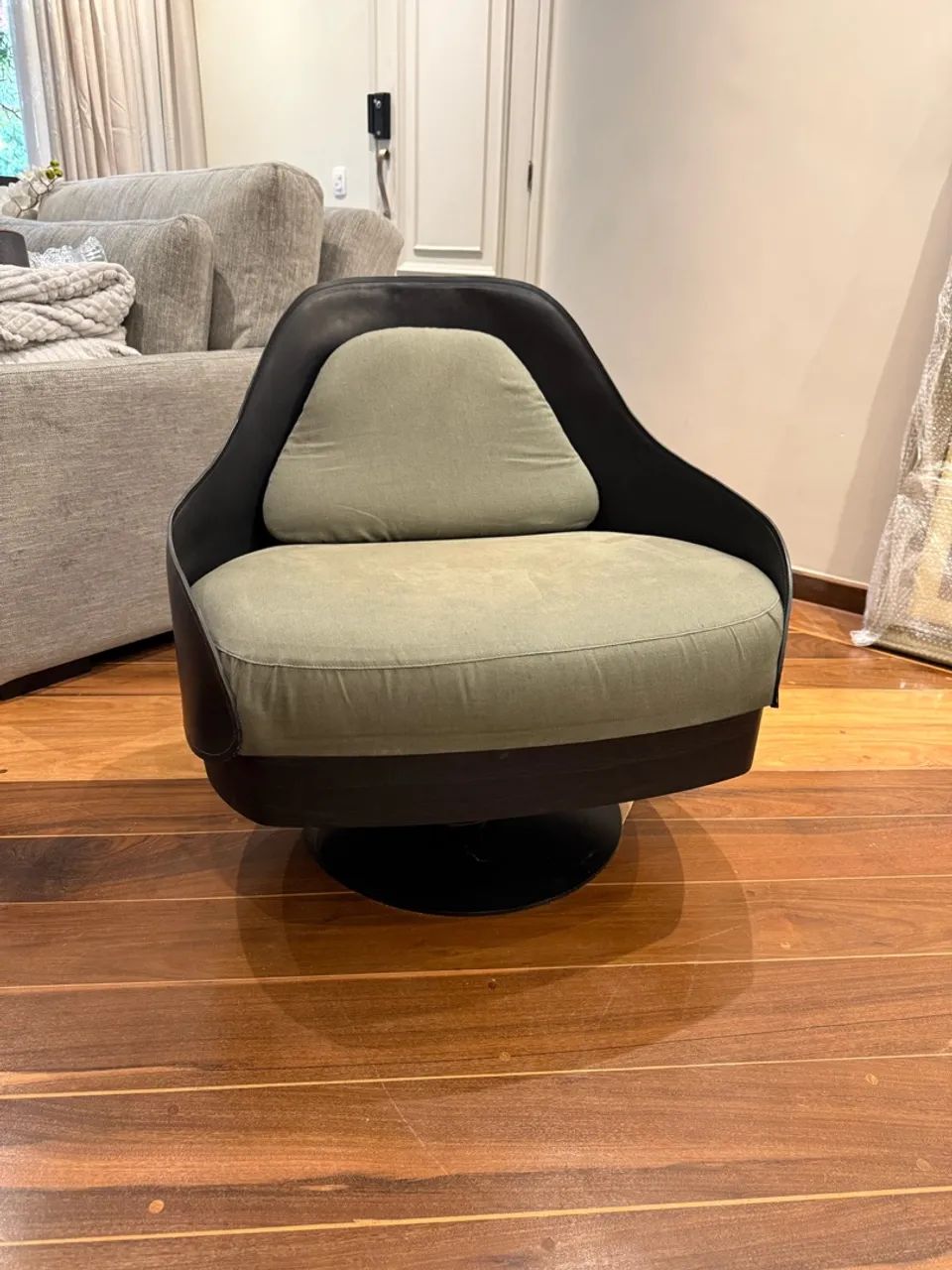 Poltronas L?oeil