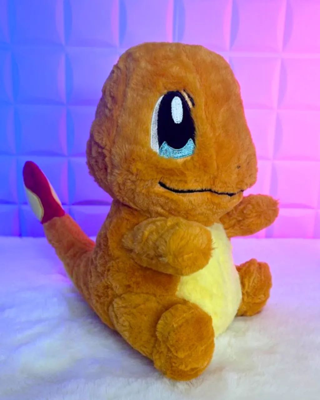 Pelúcia Charmander Pokémon - 27cm