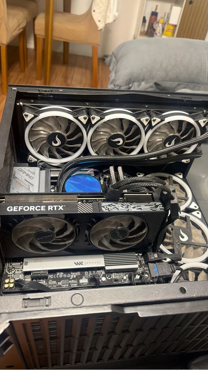 Pc gamer rizem 5 9600x rtx 5070 32 tb