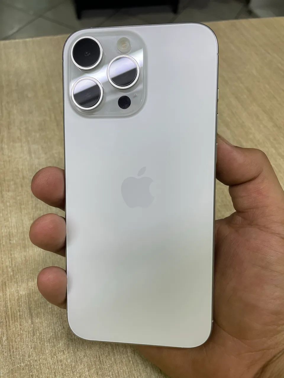 IPhone 16 pro Max 256Gb sem detalhes  - Foto 5