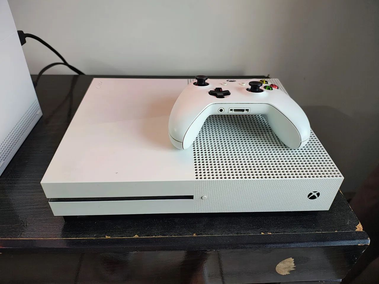 Xbox One S 1tb - Foto 3