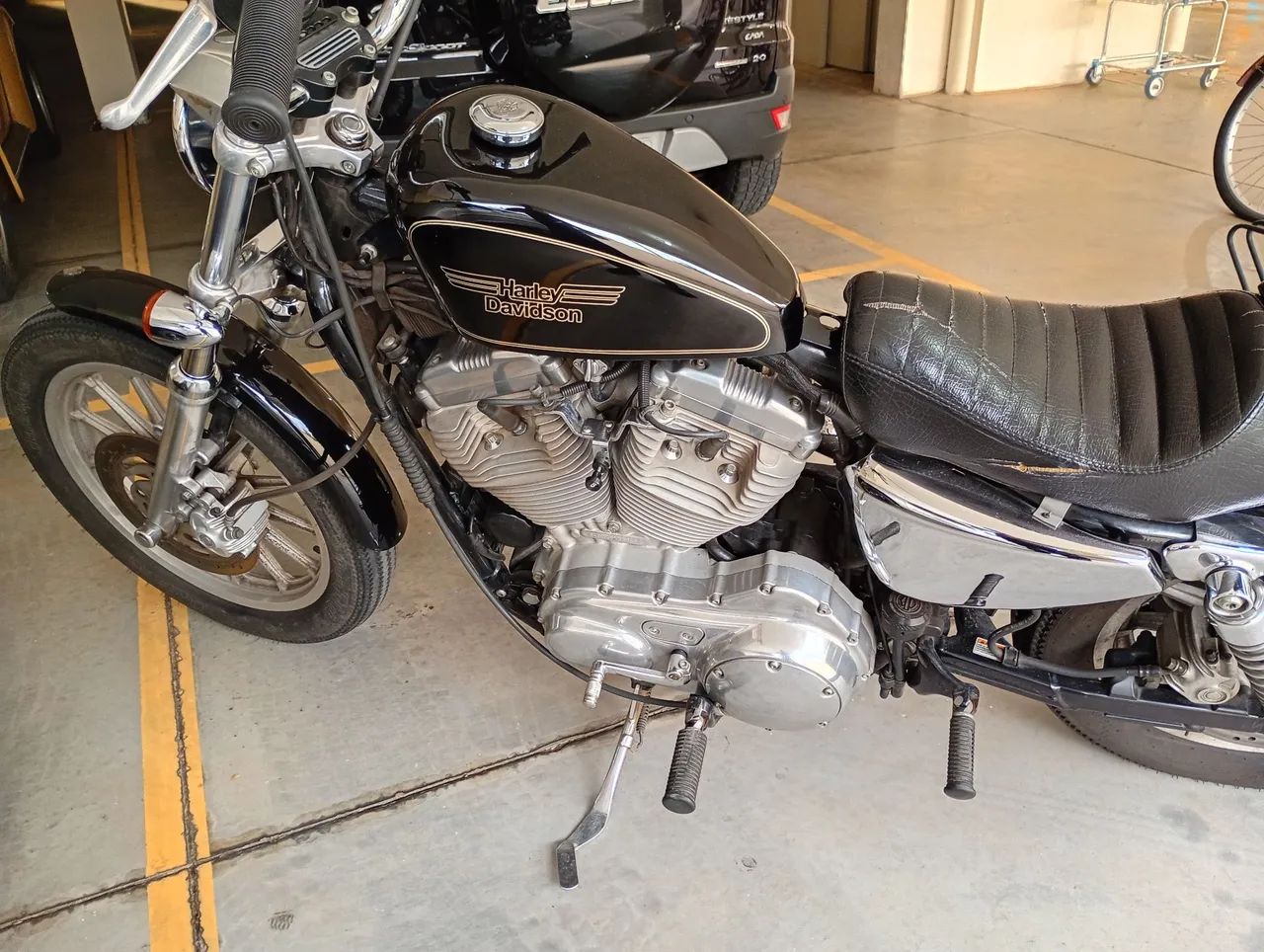 Harley Davidson 883 