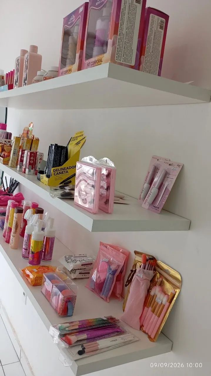Conjunto de pratileiras e balcão em MDF - Foto 3