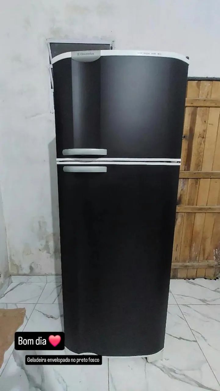 Envelopamento de geladeira 